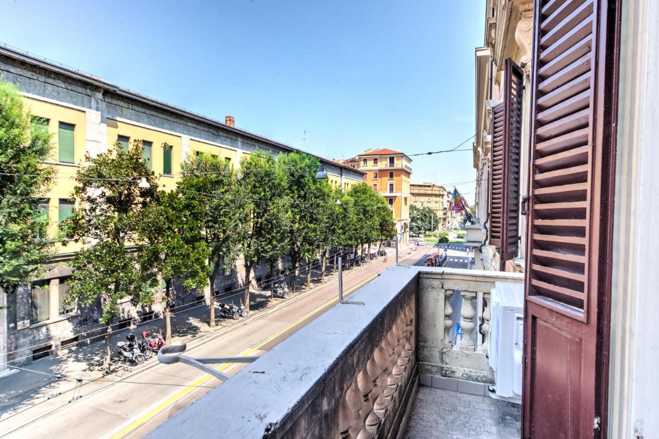 Classic Marconi Apartment By Wonderful Italy Bologna Luaran gambar